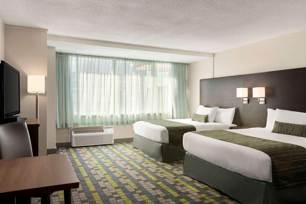 Days Inn By Wyndham Victoria Airport Sidney Δωμάτιο φωτογραφία