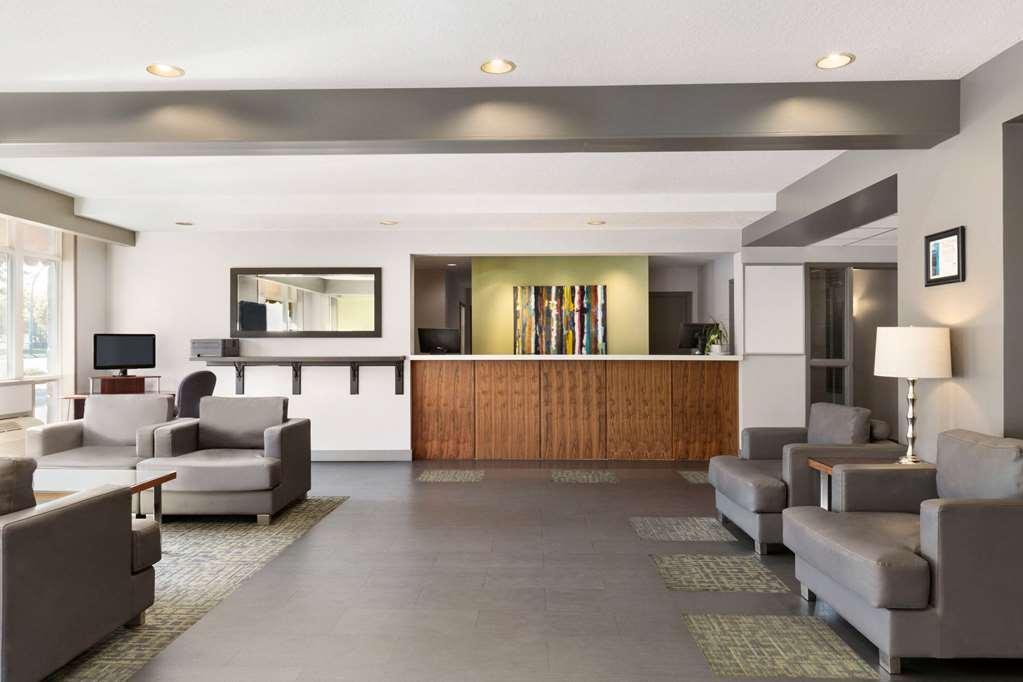Days Inn By Wyndham Victoria Airport Sidney Εσωτερικό φωτογραφία