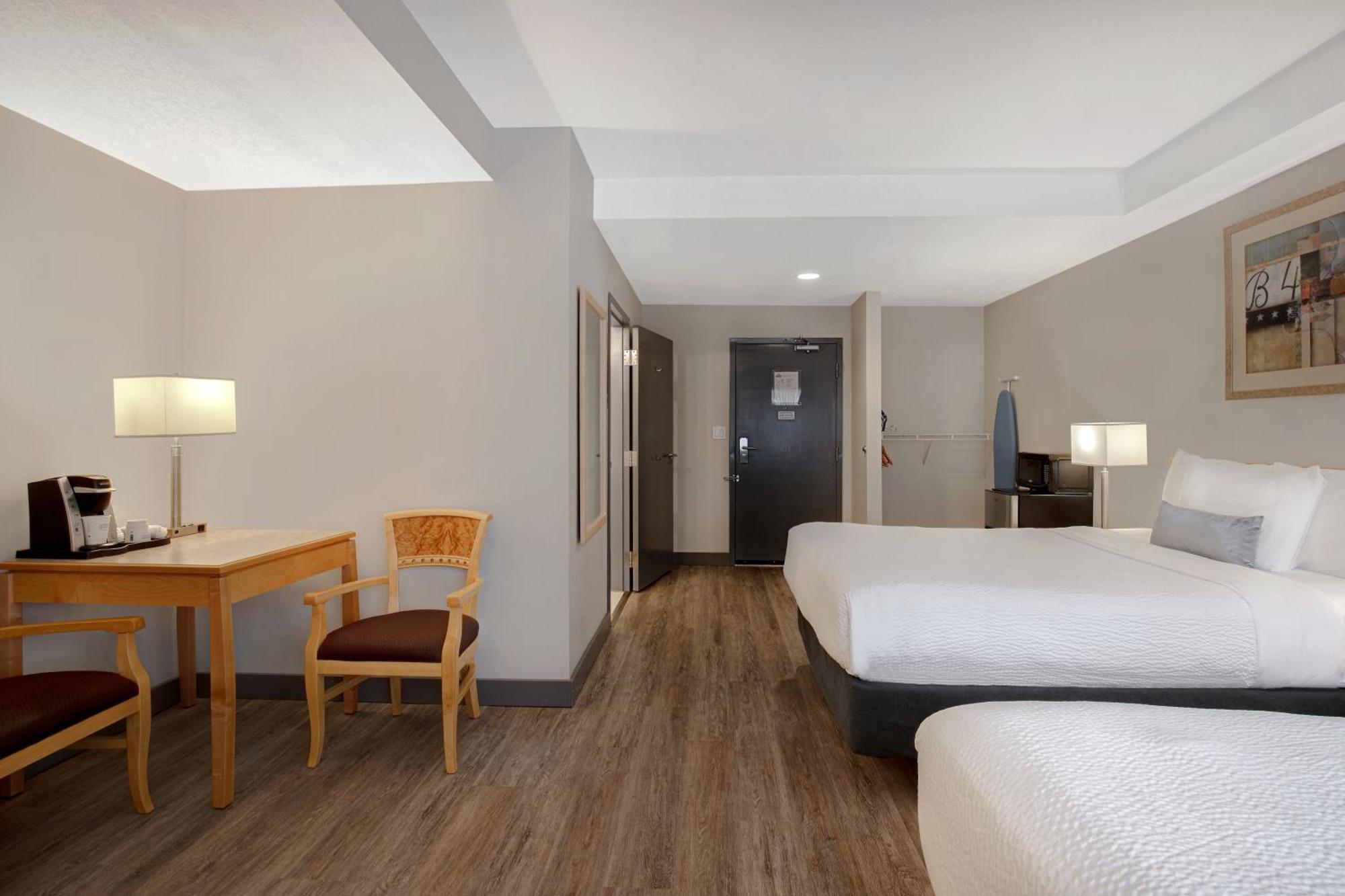 Days Inn By Wyndham Victoria Airport Sidney Εξωτερικό φωτογραφία
