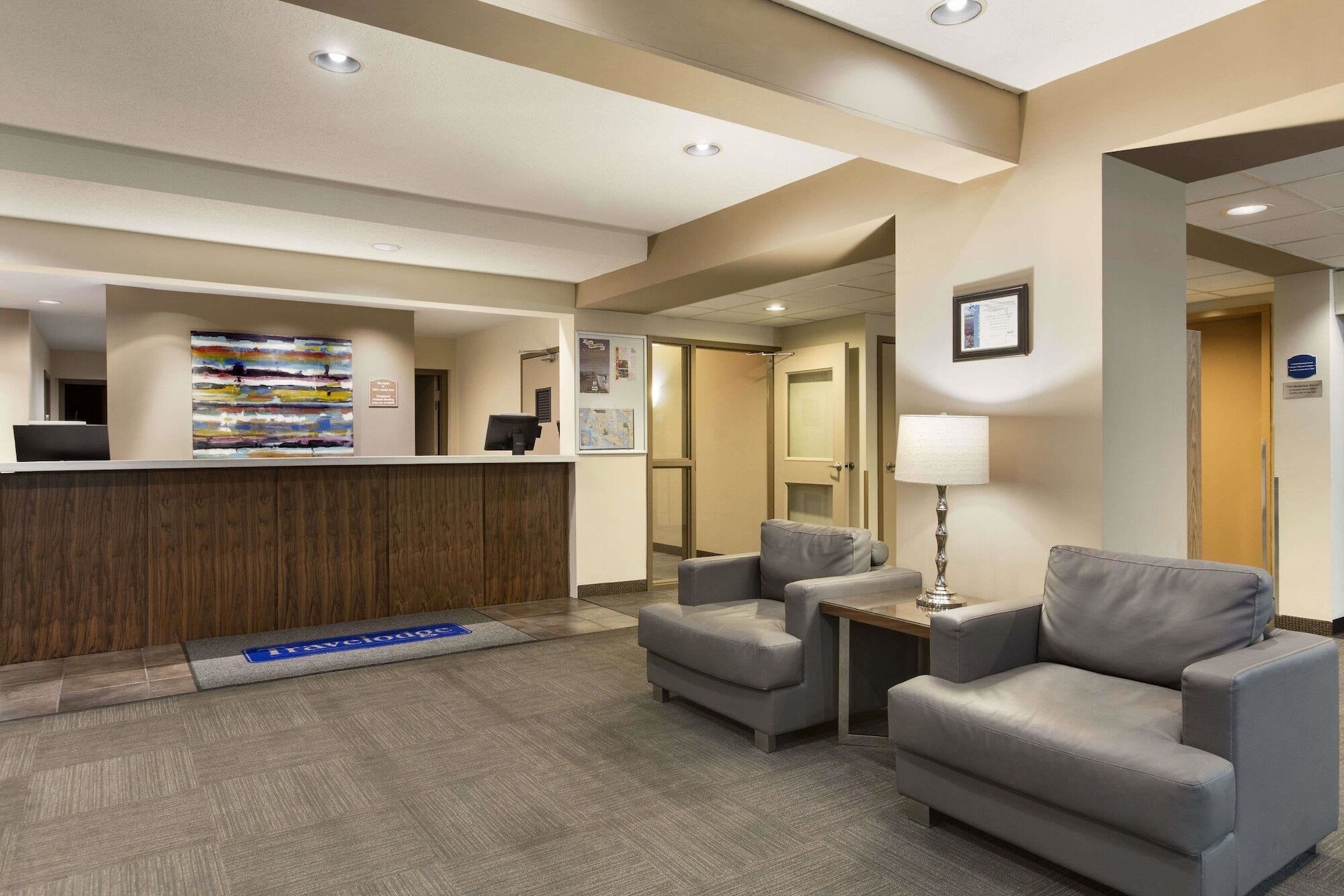 Days Inn By Wyndham Victoria Airport Sidney Εξωτερικό φωτογραφία